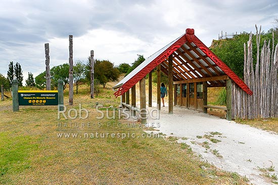 Otatara Pa Historic Reserve entrance, near Waiohiki. One of the largest pa complexes in New Zealand, administered by Department of Conservation, Taradale, Napier City District, Hawke's Bay Region, New Zealand (NZ)